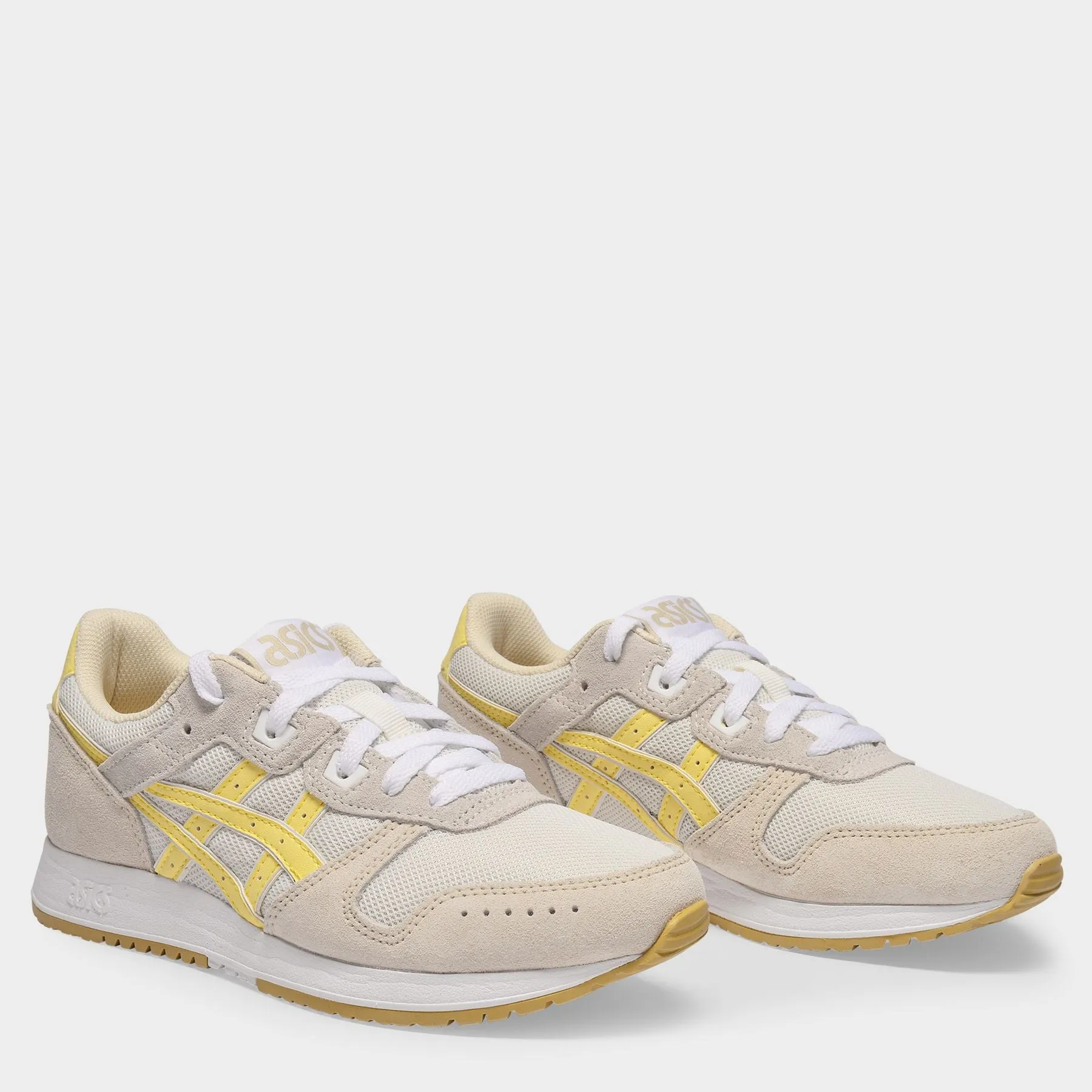 Asics  Lyte Classics Sneakers in Beige Nubuck