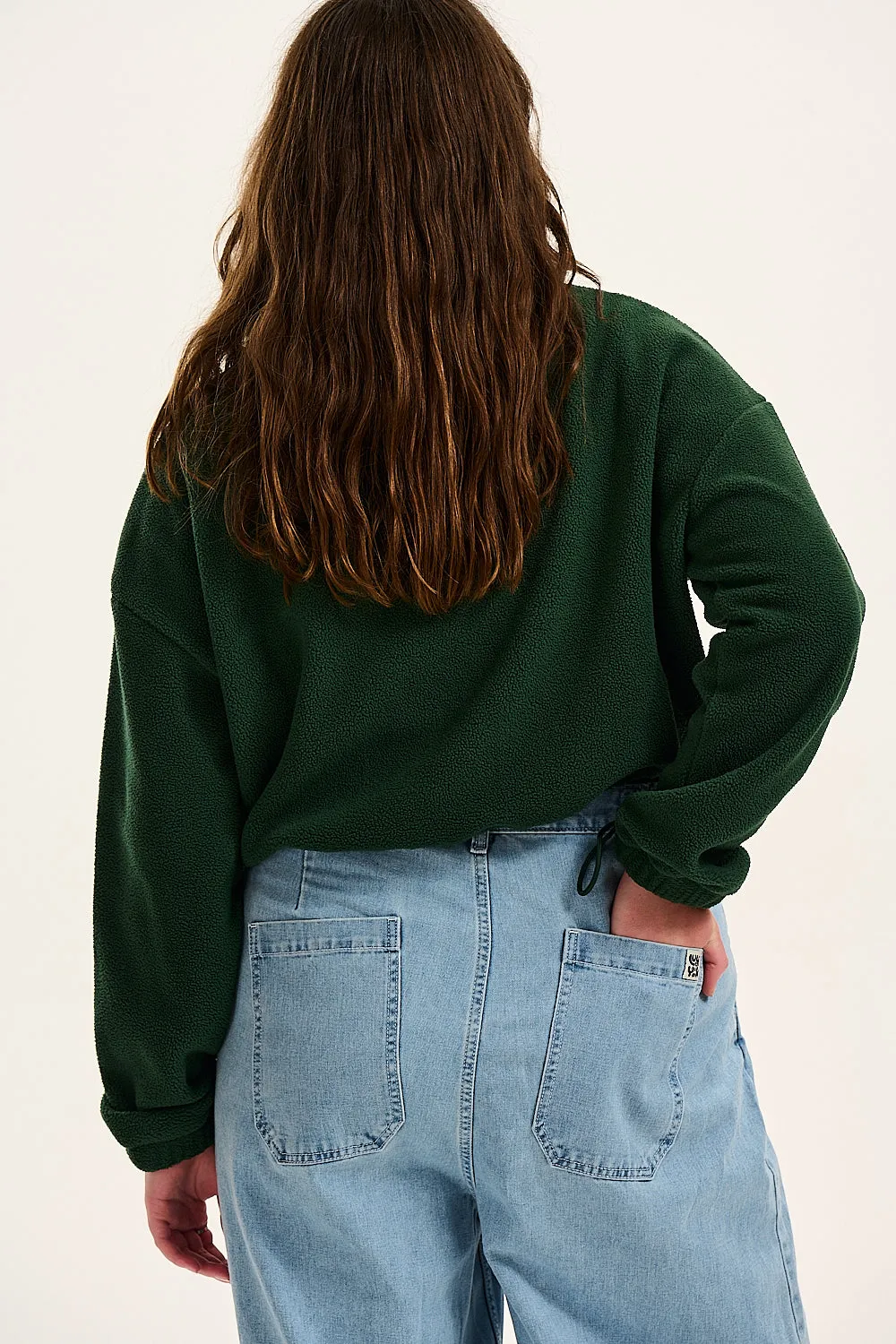 Blake - Cropped Fleece in Posy Green