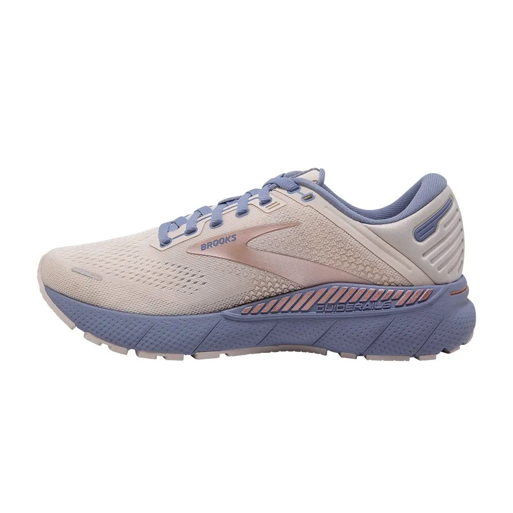 Brooks Adrenaline GTS 22 Running Shoe (Women's)