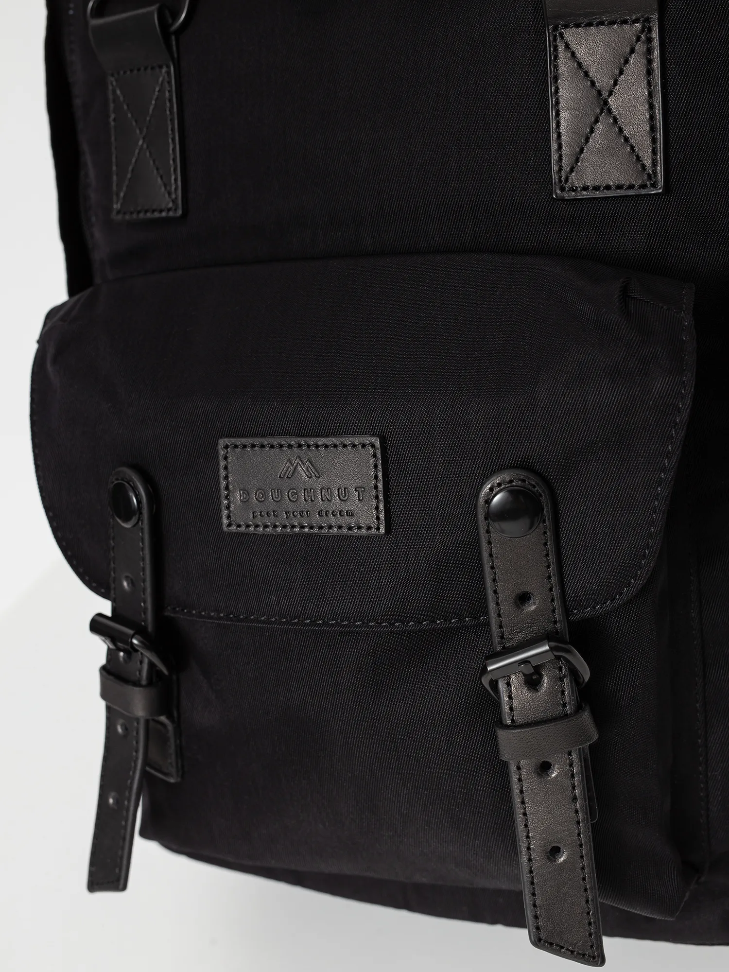 Doughnut Macaroon Black Series Backpack (black series)