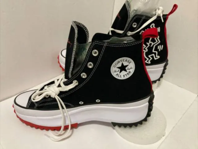 DS Limited Edition Converse X "Keith Haring" Edition Run...