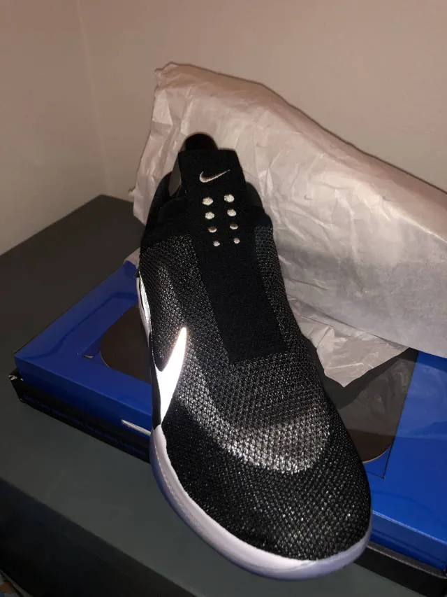 NIKE ADAPT BB