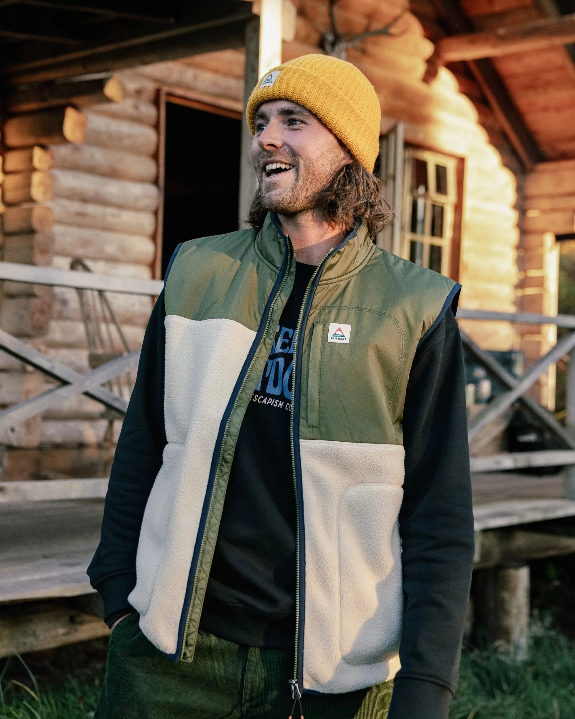 Offgrid Recycled Sherpa Fleece Vest