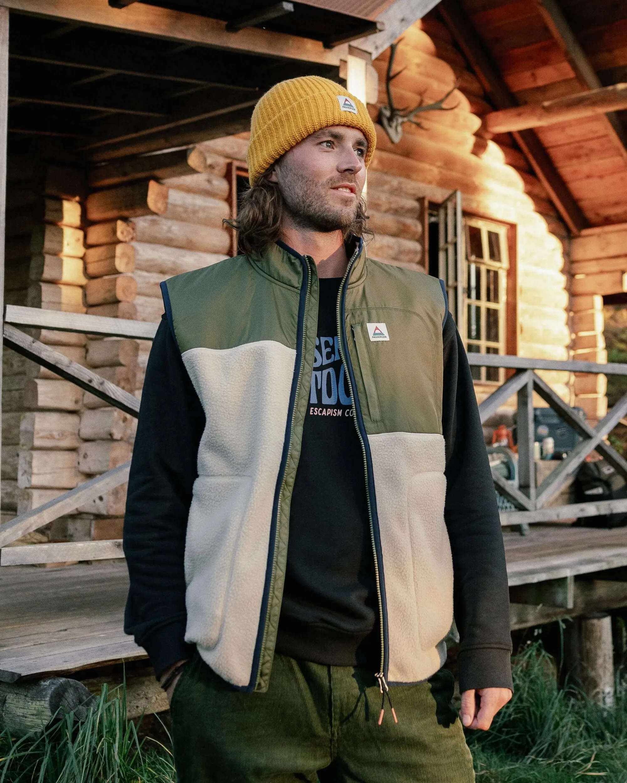 Offgrid Recycled Sherpa Fleece Vest