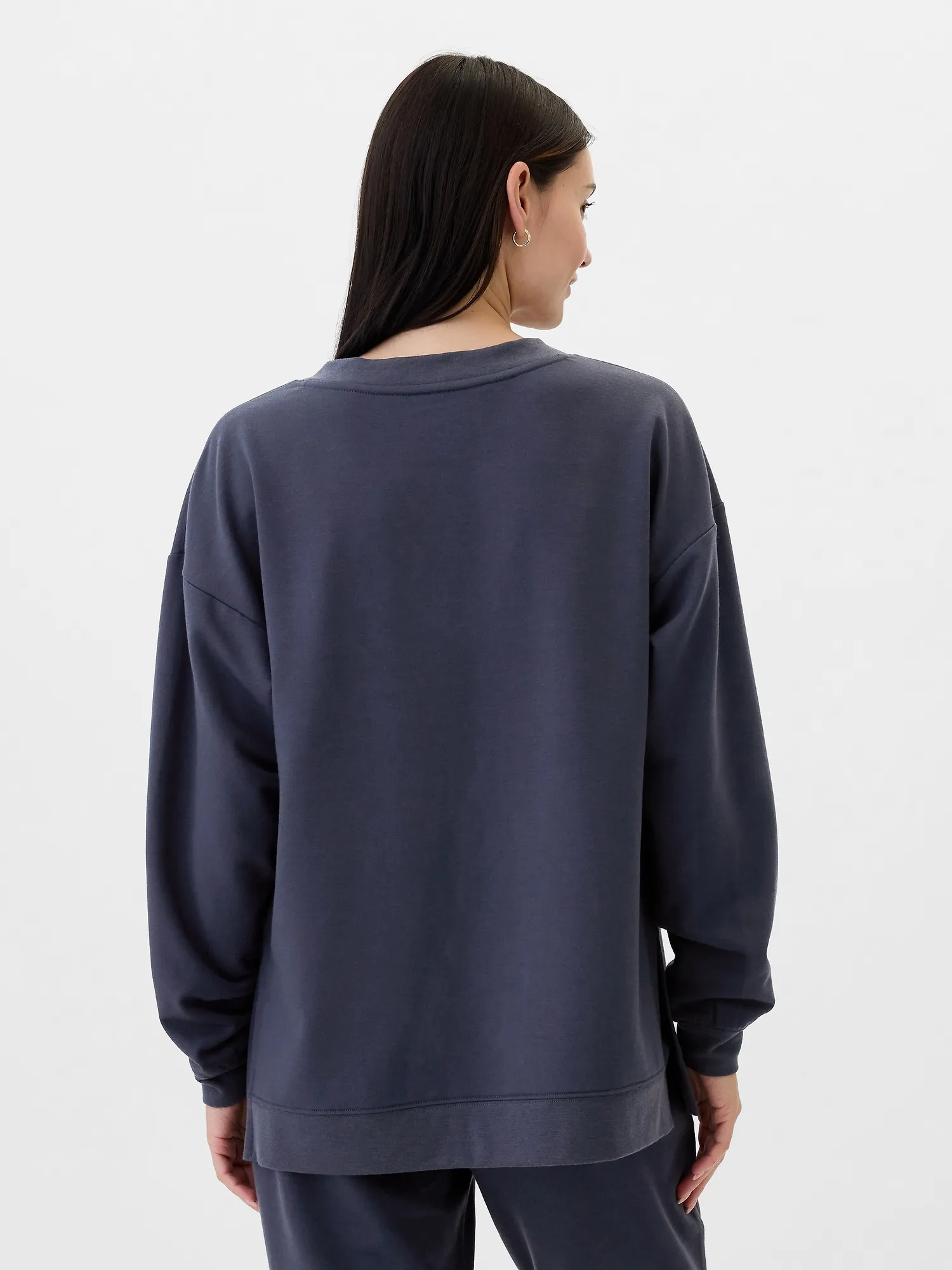 Relaxed Cloudlite V-Neck Tunic Sweatshirt