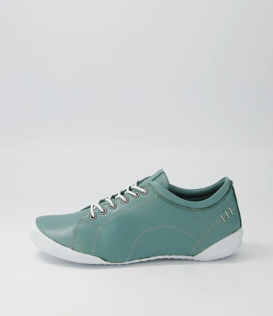 SUPERSOFT Royce Washed Green Leather Sneakers