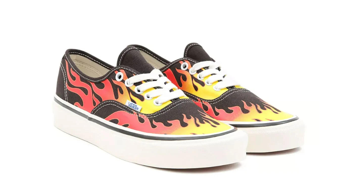 Vans UA Authentic 44 DX Epic Flame